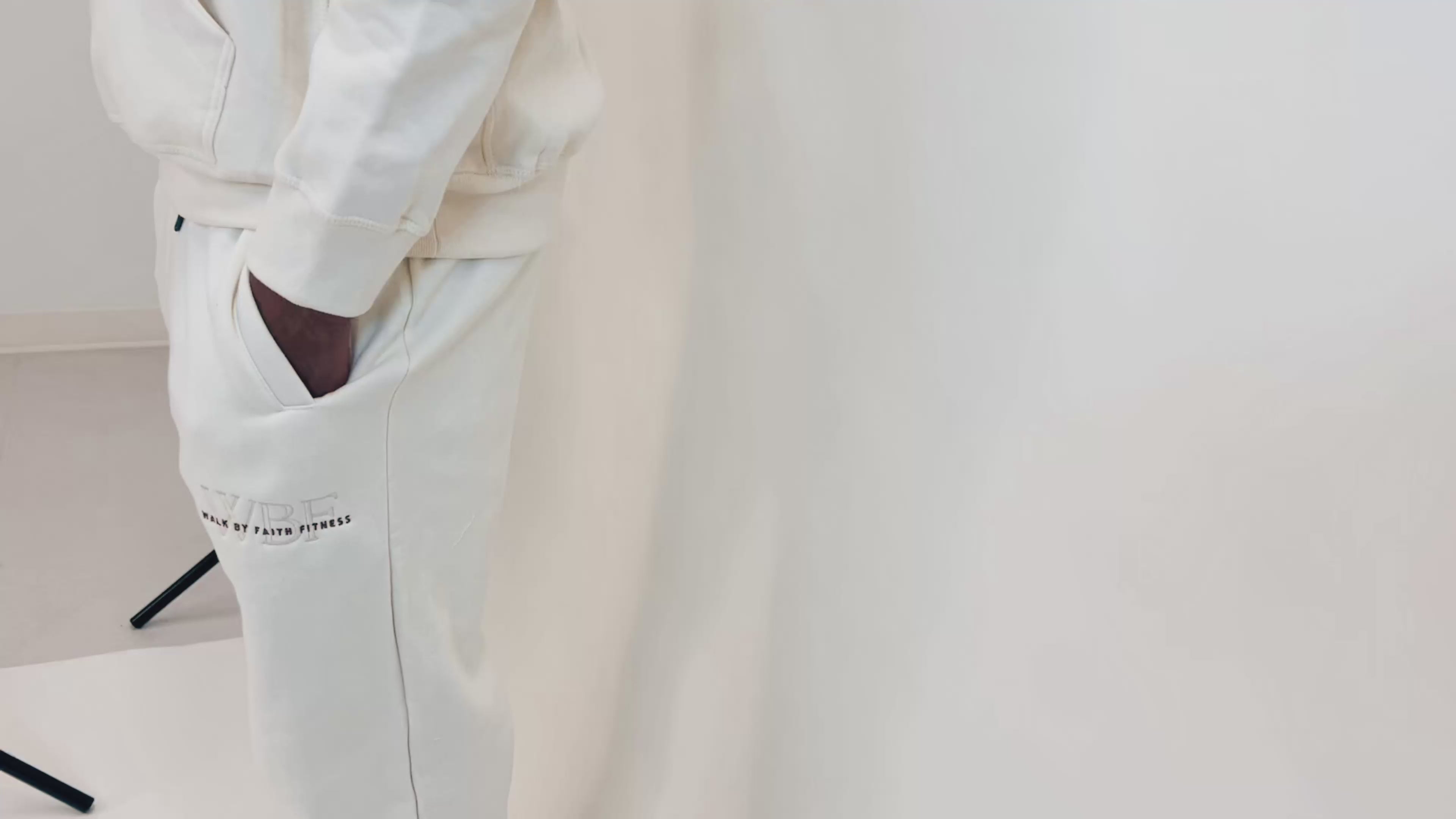 M REV 35™ sweatpants